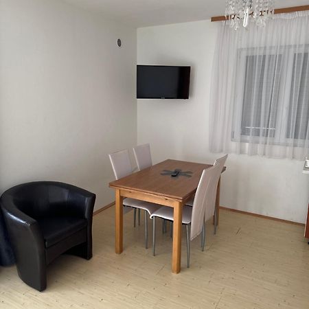 Апартаменти Apartman J&B Вир Екстер'єр фото